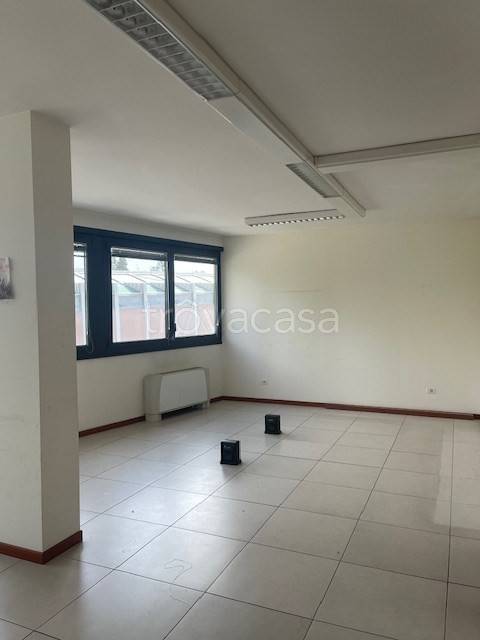 ufficio in affitto a Casalecchio di Reno in zona Ceretolo