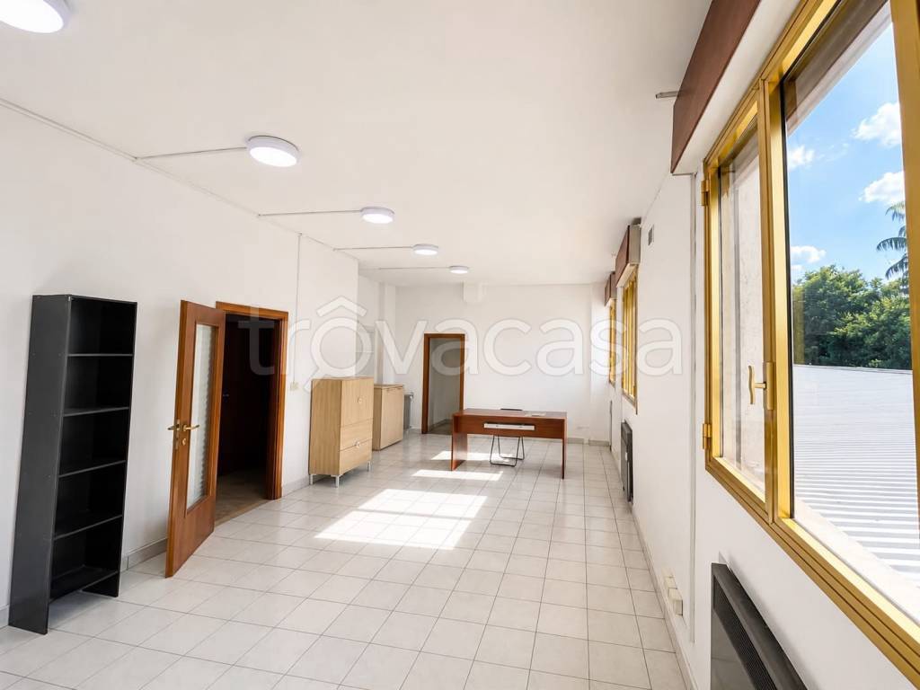 ufficio in affitto a Casalecchio di Reno