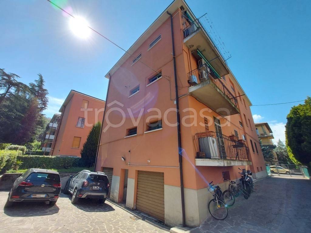 appartamento in affitto a Casalecchio di Reno in zona Croce
