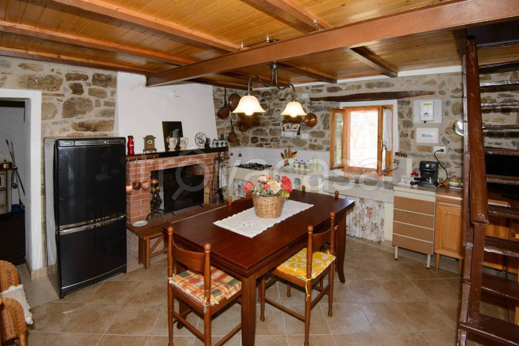 casa semindipendente in affitto a Castel di Casio in zona Suviana