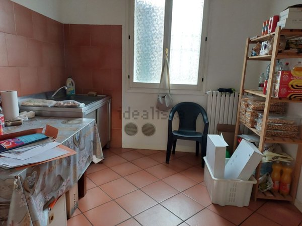 negozio in affitto a Castel Guelfo di Bologna