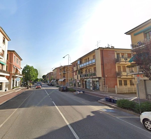 negozio in affitto a Castel Maggiore