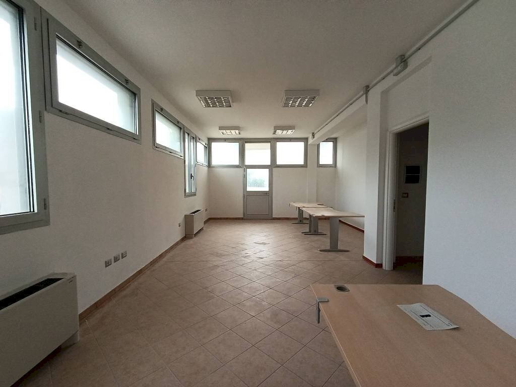 ufficio in affitto a Castel Maggiore