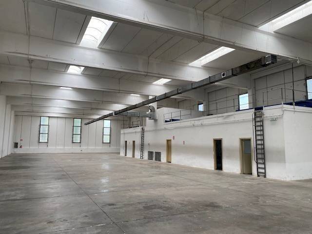 locale commerciale in affitto a Castel Maggiore