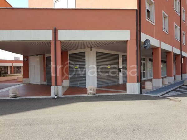 negozio in affitto a Castel Maggiore