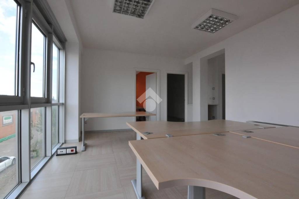 ufficio in affitto a Castel Maggiore