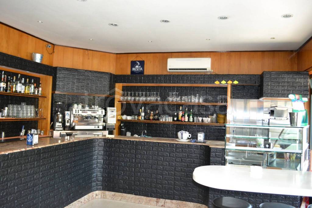 negozio in affitto a Castel Maggiore