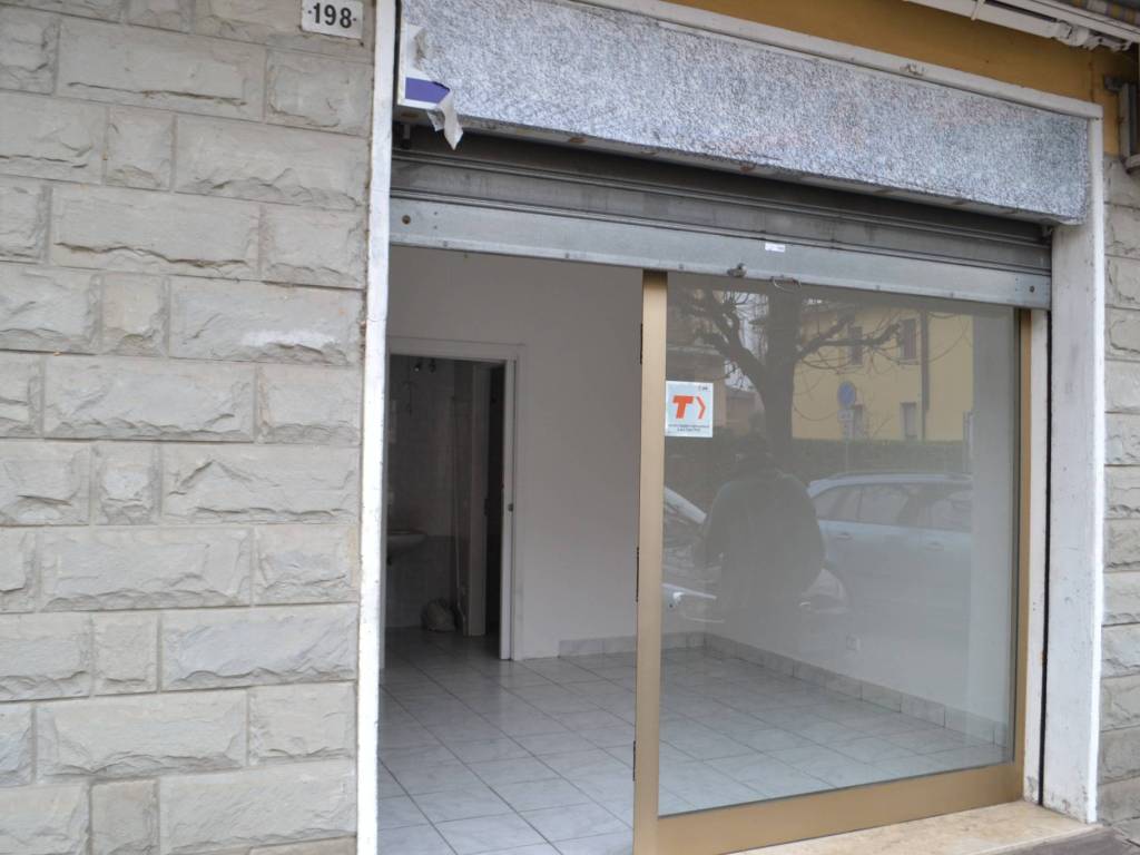 negozio in affitto a Castel Maggiore