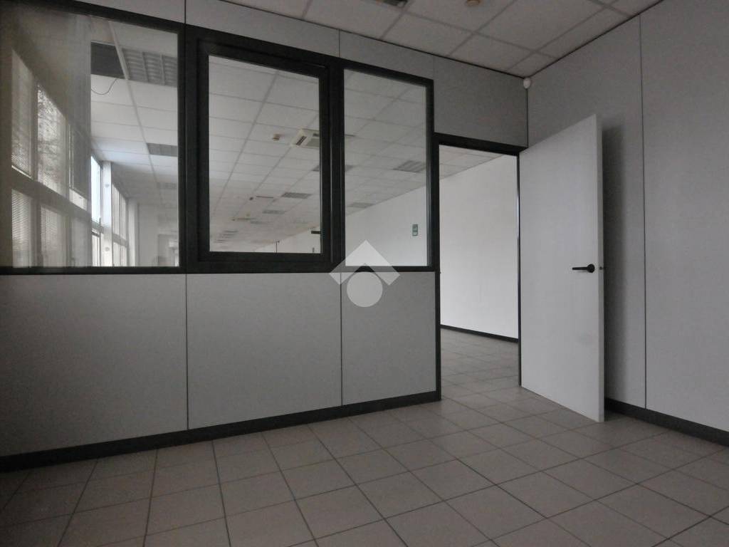 ufficio in affitto a Castel Maggiore