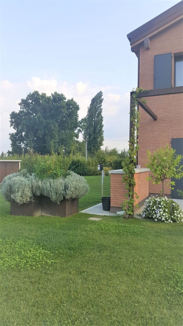 casa indipendente in affitto a Castel Maggiore in zona Boschetto