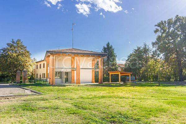 casa indipendente in affitto a Castel Maggiore in zona Boschetto