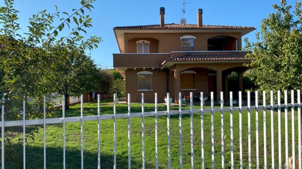 appartamento in affitto a Castel San Pietro Terme in zona Osteria Grande