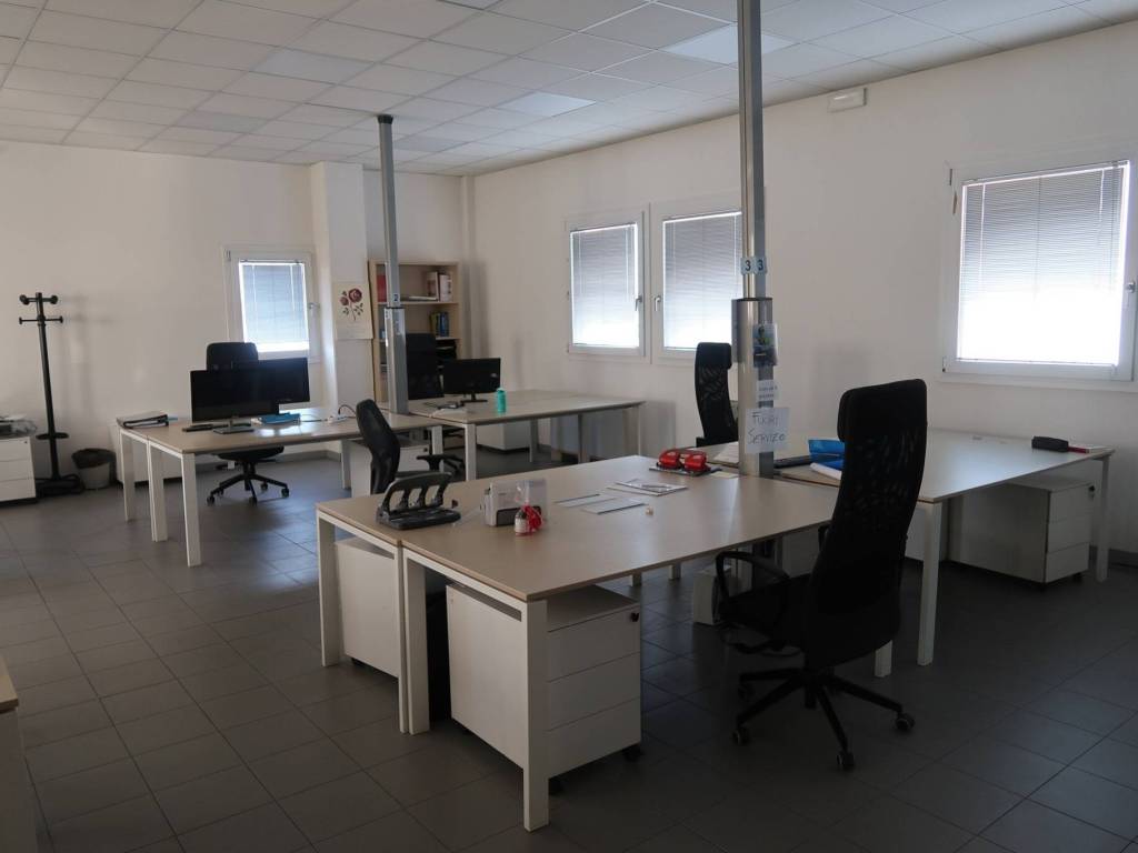 ufficio in affitto a Castenaso in zona Villanova