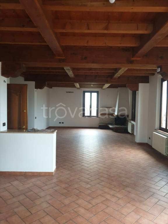 appartamento in affitto a Crevalcore in zona Palata Pepoli