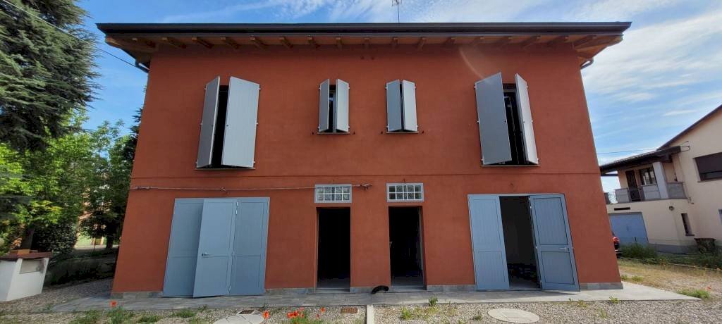casa indipendente in affitto a Crevalcore