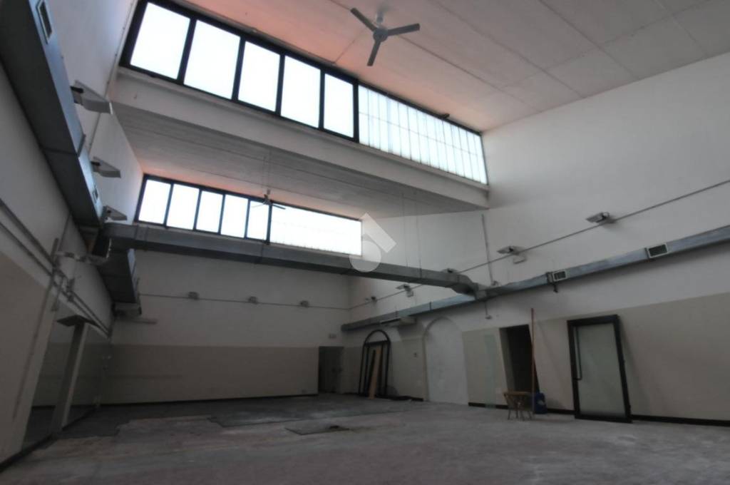 locale commerciale in affitto a Dozza in zona Toscanella
