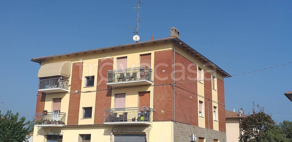 appartamento in affitto a Dozza in zona Toscanella