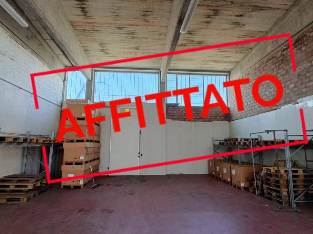locale commerciale in affitto a Dozza in zona Toscanella