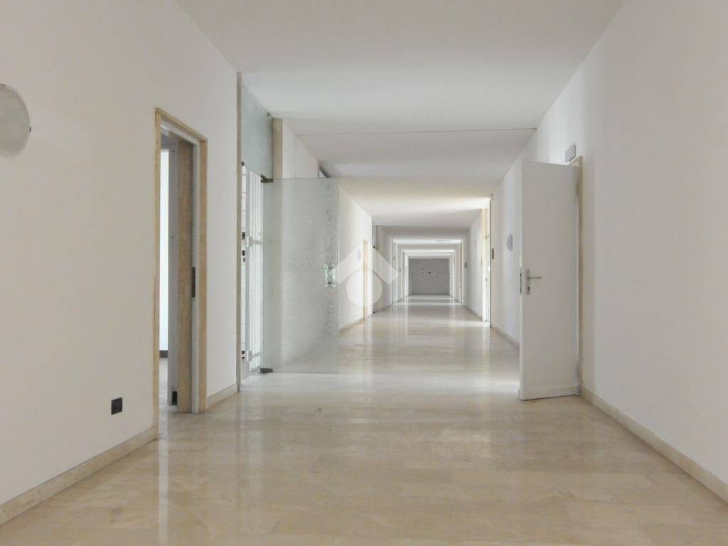 ufficio in affitto a Granarolo dell'Emilia in zona Quarto Inferiore