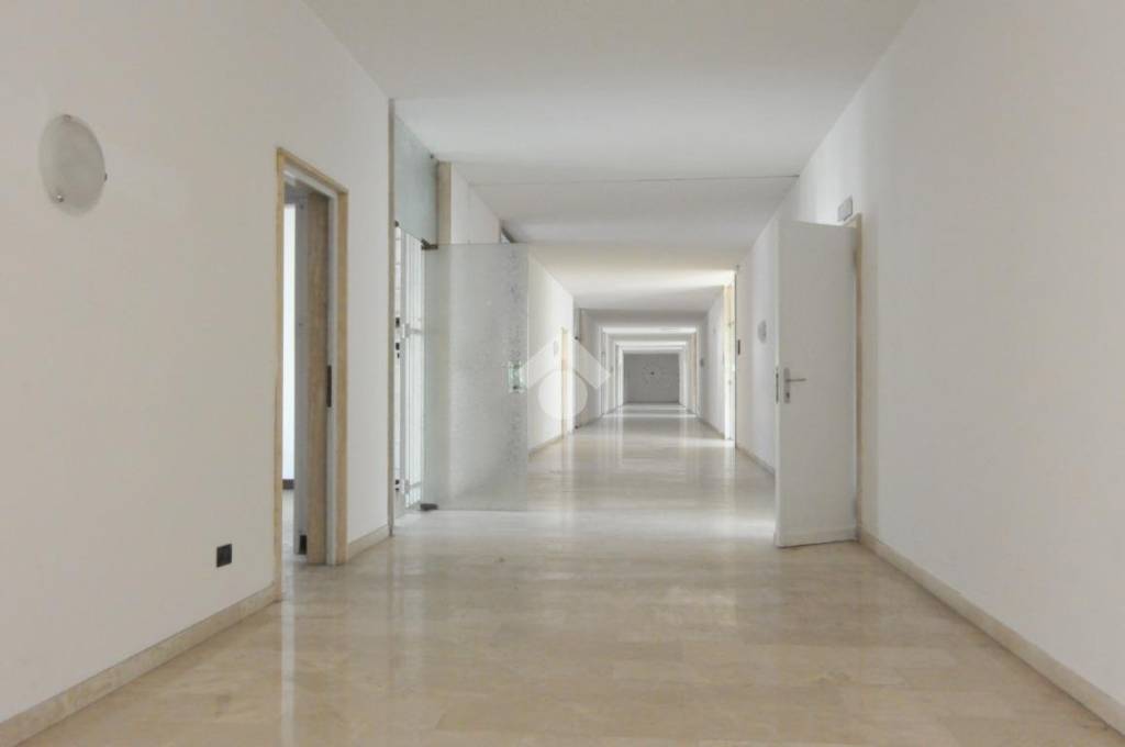 ufficio in affitto a Granarolo dell'Emilia in zona Quarto Inferiore