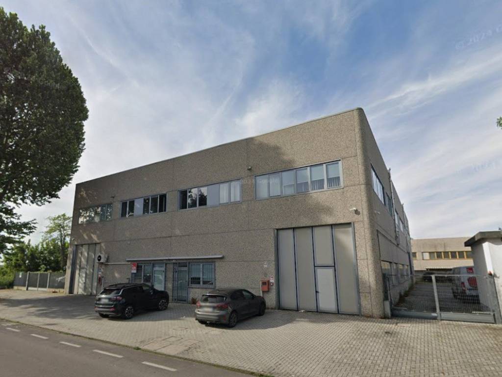 locale commerciale in affitto a Granarolo dell'Emilia in zona Cadriano