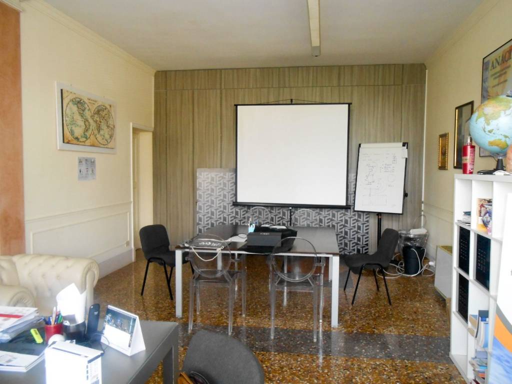 ufficio in affitto a Granarolo dell'Emilia in zona Cadriano