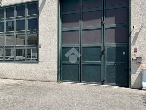 locale commerciale in affitto a Granarolo dell'Emilia in zona Quarto Inferiore