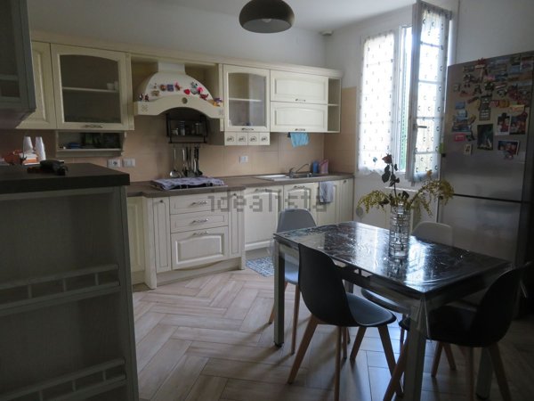 casa indipendente in affitto ad Imola