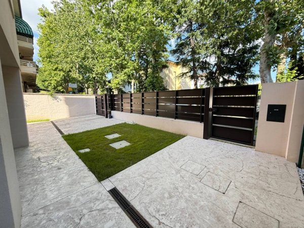 casa indipendente in affitto ad Imola