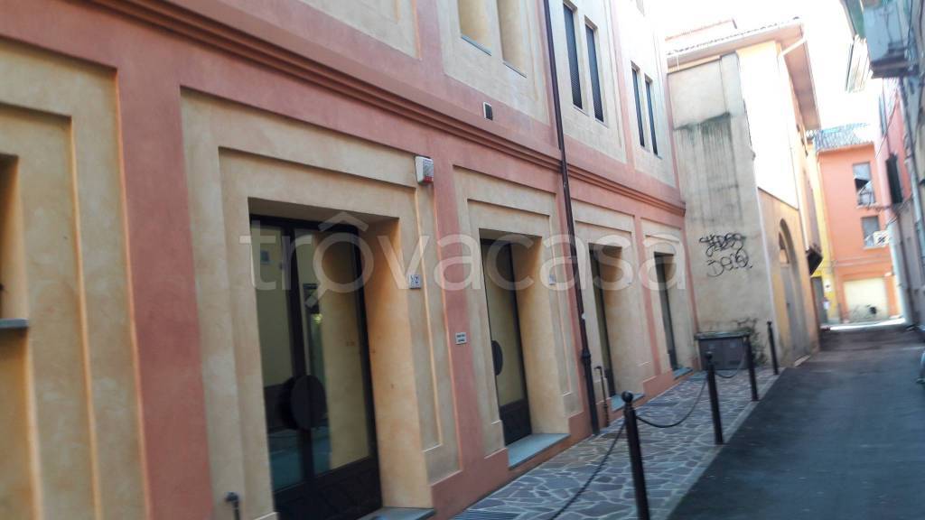 appartamento in affitto ad Imola in zona Centro Storico