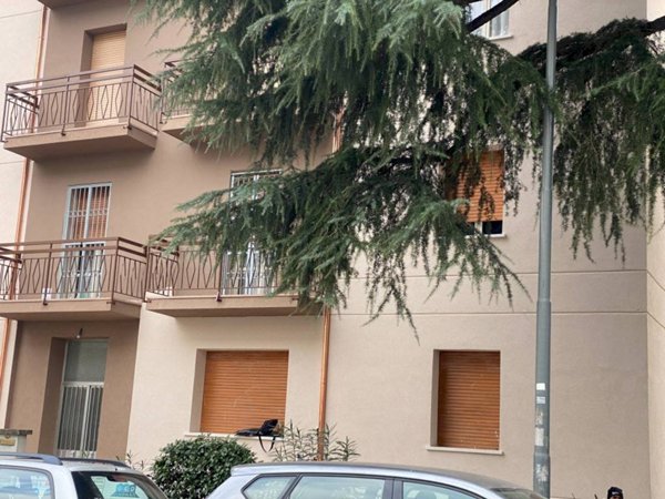 appartamento in affitto ad Imola