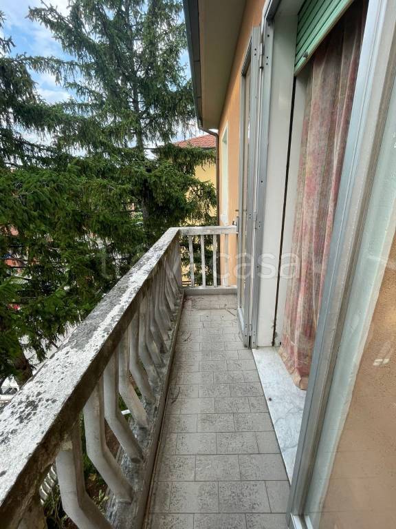 appartamento in affitto ad Imola
