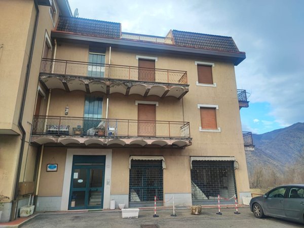 negozio in affitto ad Imola in zona Cantalupo