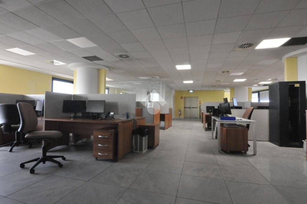 ufficio in affitto ad Imola