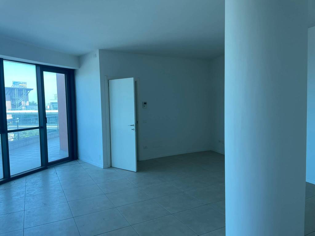 ufficio in affitto ad Imola in zona Area Industriale