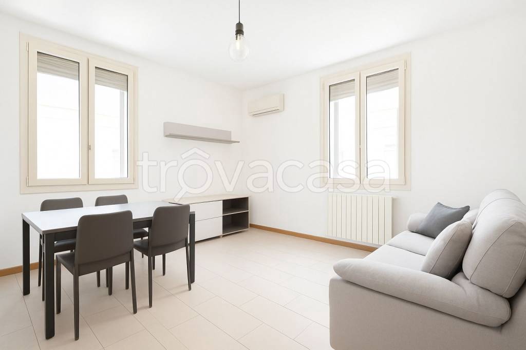 appartamento in affitto ad Imola