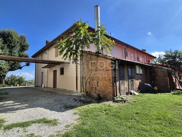 appartamento in affitto ad Imola