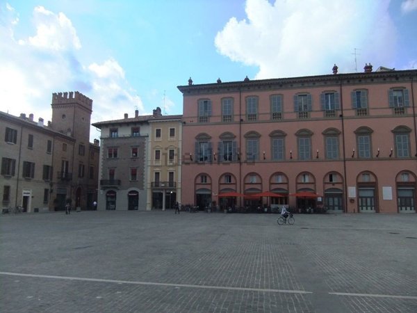 appartamento in affitto ad Imola in zona Centro Storico