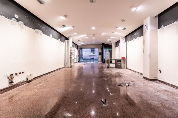 negozio in affitto ad Imola in zona Centro Storico