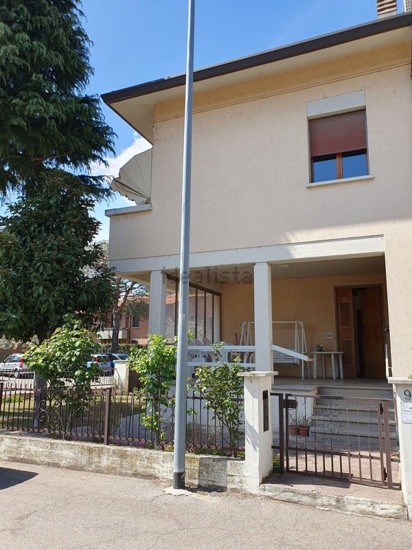 appartamento in affitto ad Imola