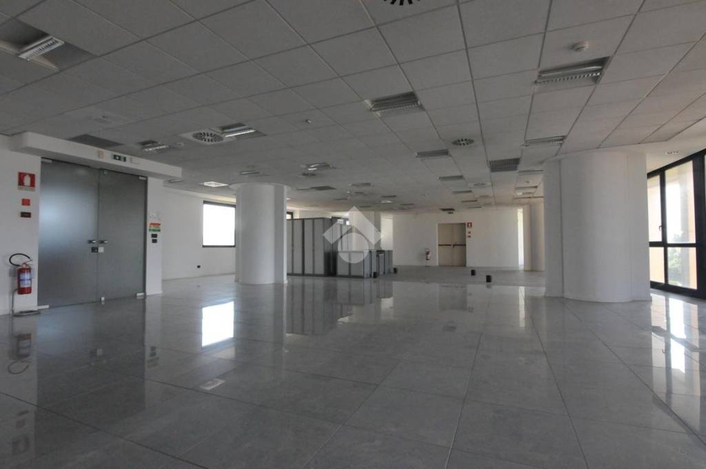 ufficio in affitto ad Imola