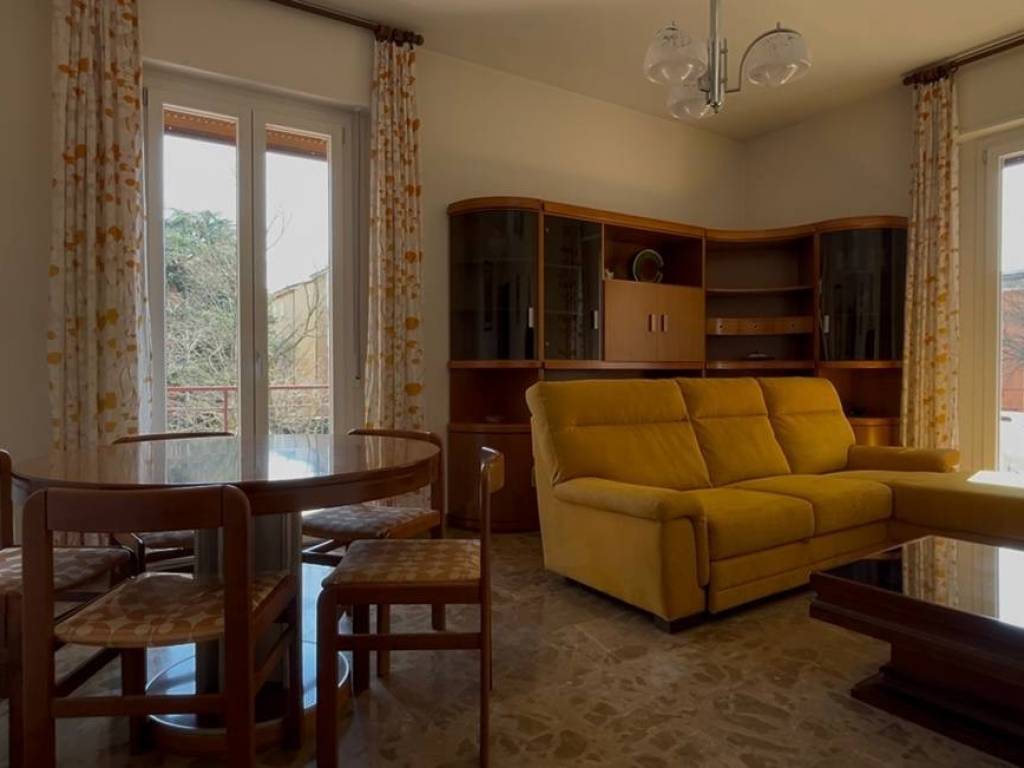 appartamento in affitto ad Imola in zona Centro Storico