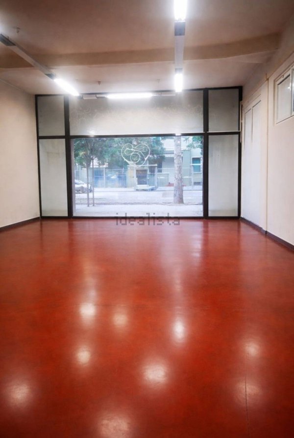 negozio in affitto ad Imola in zona Centro Storico