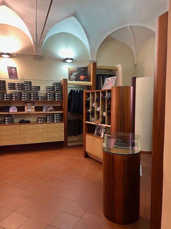 negozio in affitto ad Imola in zona Centro Storico