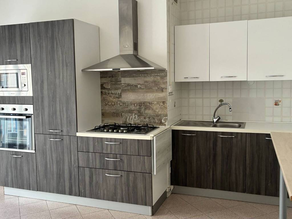 appartamento in affitto ad Imola in zona Centro Storico