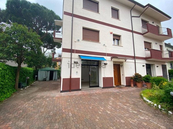 ufficio in affitto ad Imola