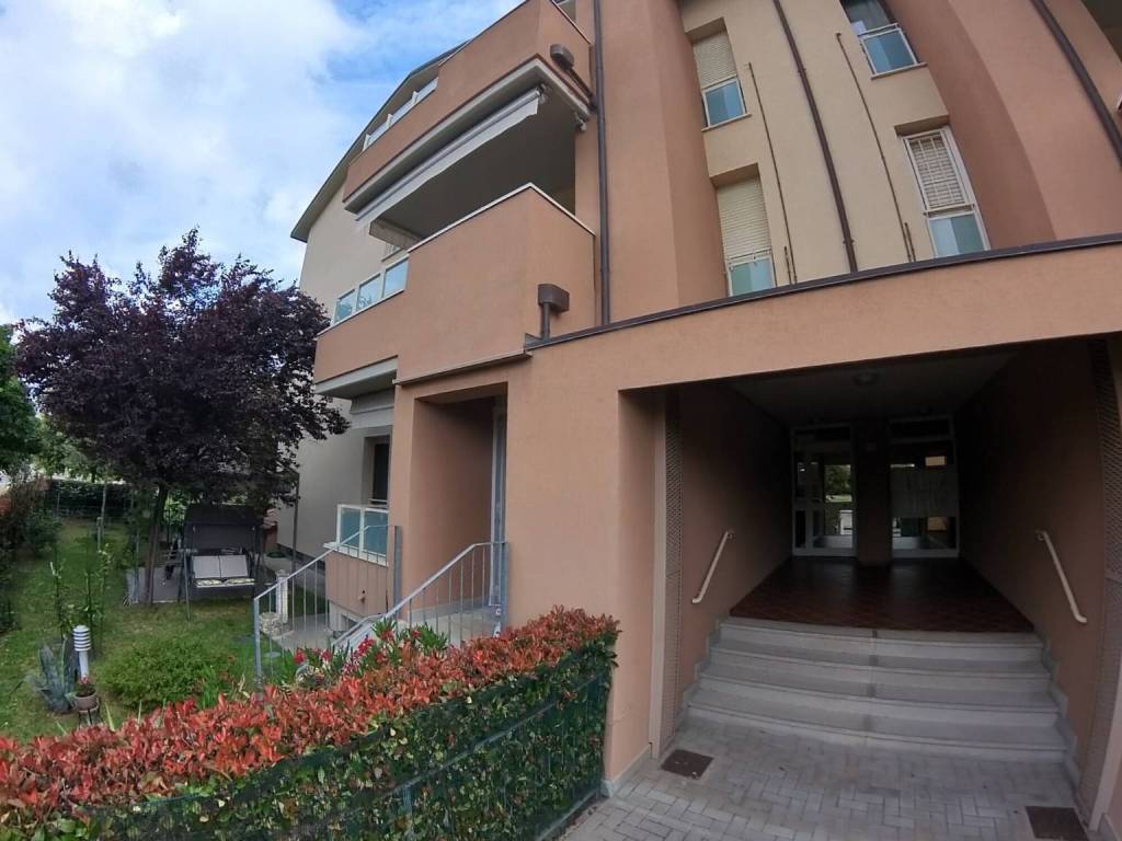 appartamento in affitto ad Imola in zona Pedagna