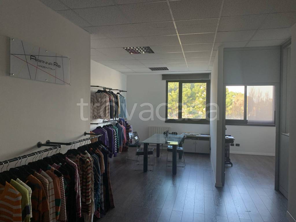 appartamento in affitto ad Imola in zona Area Industriale