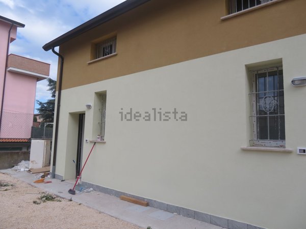 appartamento in affitto ad Imola in zona Area Industriale