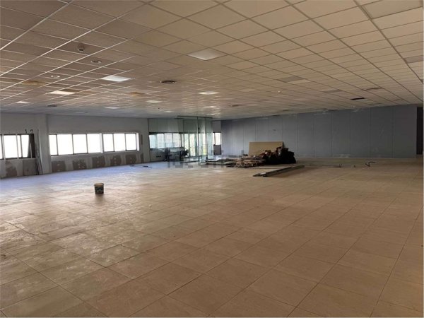 ufficio in affitto ad Imola in zona Area Industriale